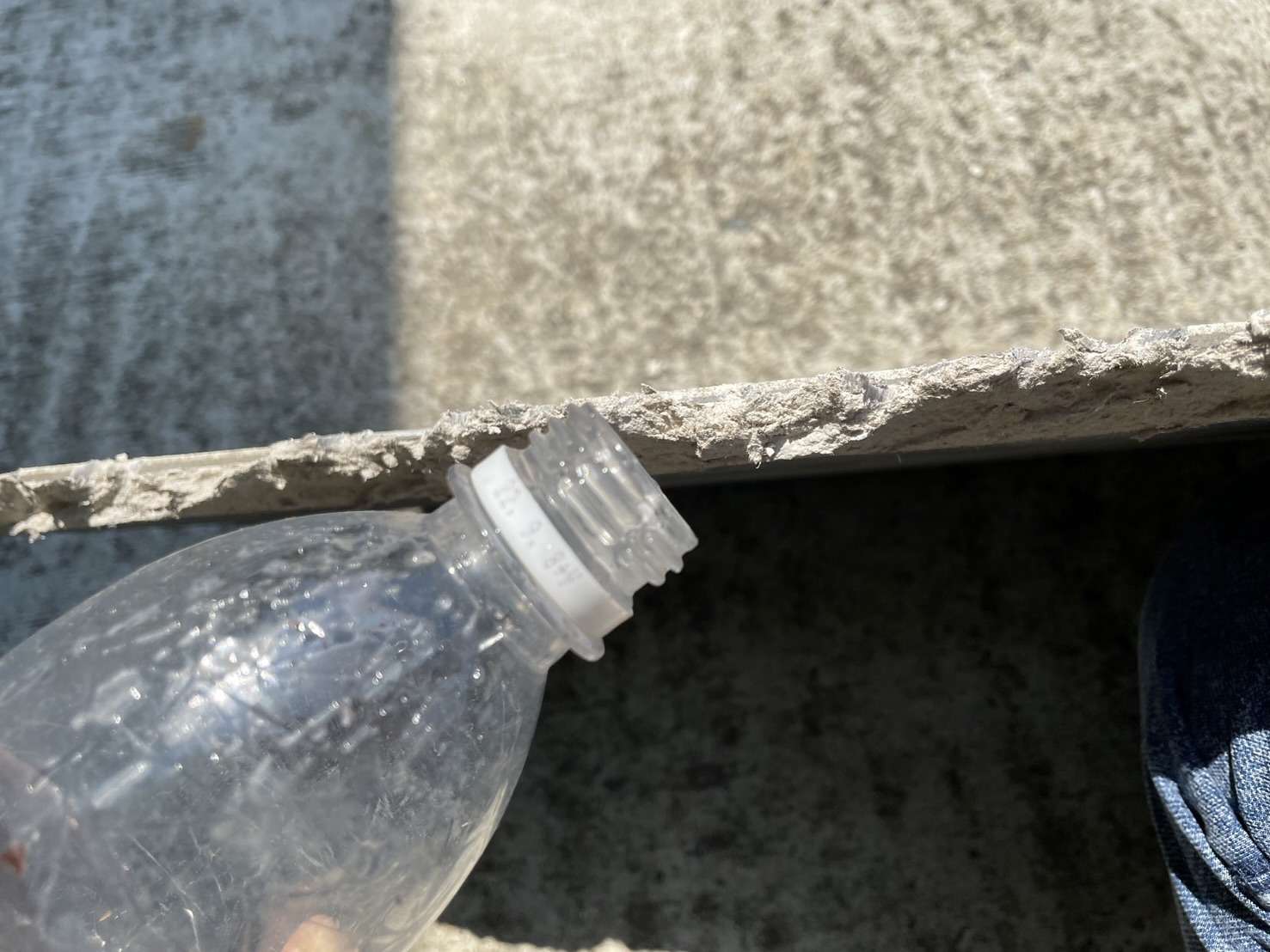 野田市・柏市・流山市の外壁塗装は美装柳屋へ/外壁のクラックが危ないのはなぜ？これを見れば納得！