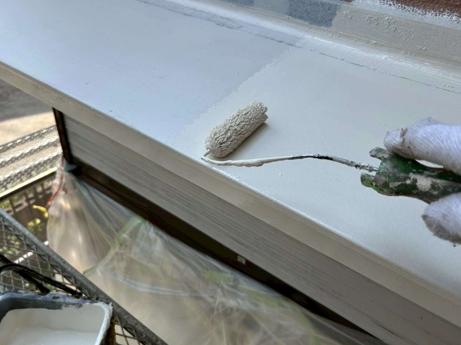 野田市・柏市・流山市の外壁塗装は美装柳屋へ/【作業のご紹介】千葉県柏市H様邸・シャッターbox塗装作業