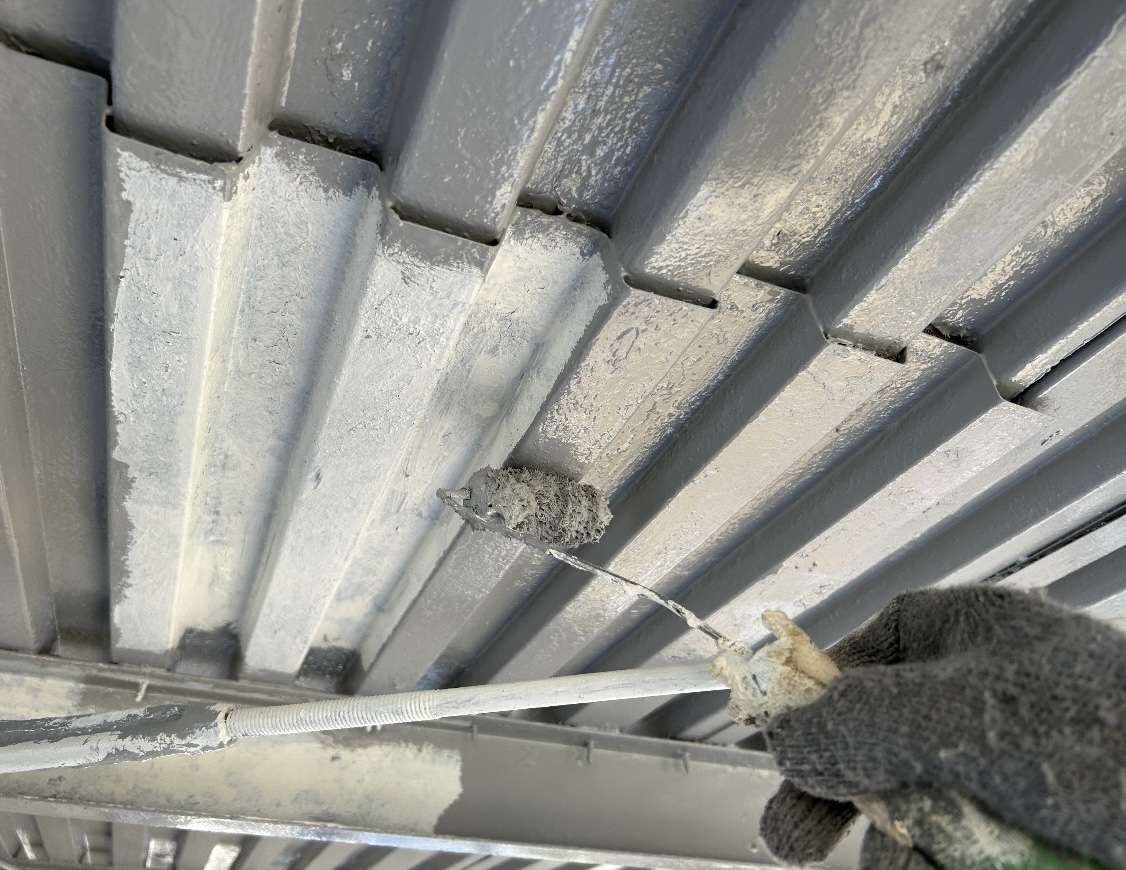 野田市・柏市・流山市の外壁塗装は美装柳屋へ/【作業のご紹介】千葉県野田市アパート・鉄部塗装作業